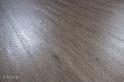 ПВХ-плитка Vinilam Дуб Кельн 67260-3_3,7мм